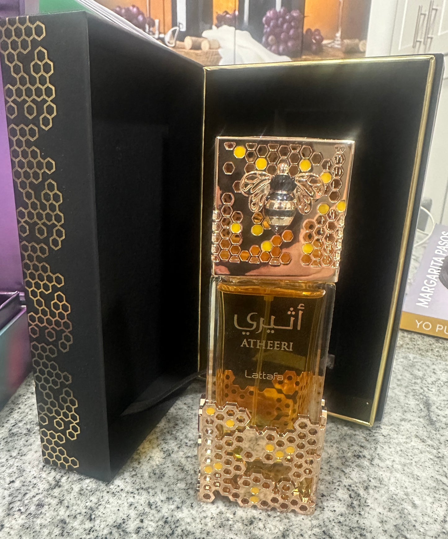 Lattafa Atheeri Eau de Parfum